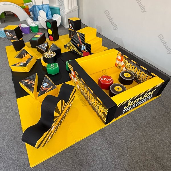 Equipamento de jogo para canteiro de obras de blocos de construção macios