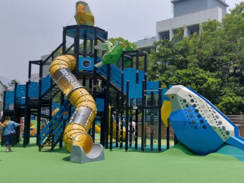 How To Design A Multifunctional Play Area for Family Users?