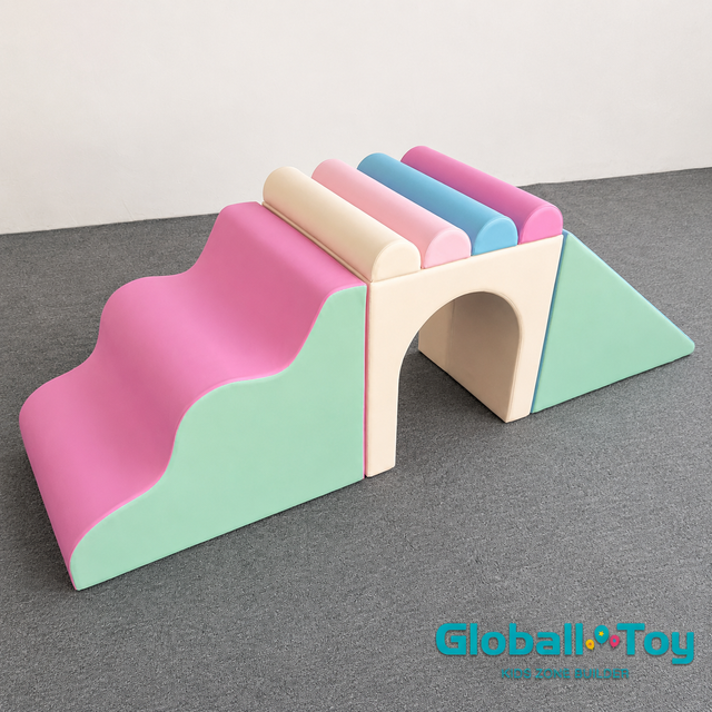 Anbieter von modularen Softplay-Regenbogentunnel-Sets f&uuml;r Indoor-Spielpl&auml;tze