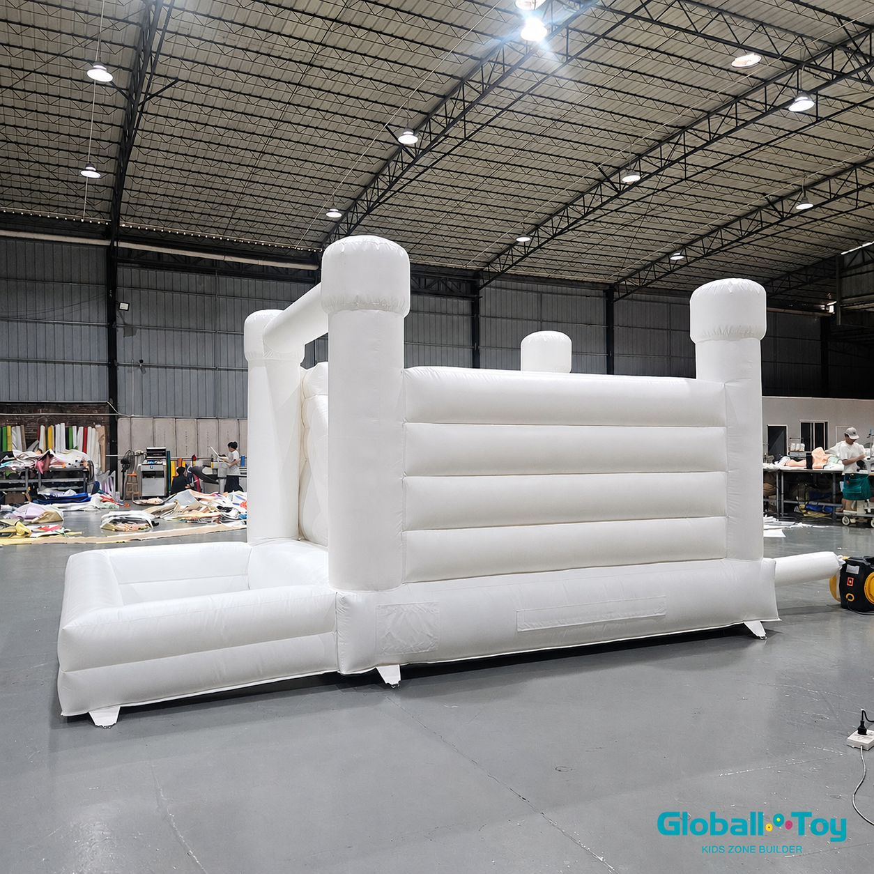white-inflatable-castle-playground-rental-exporter
