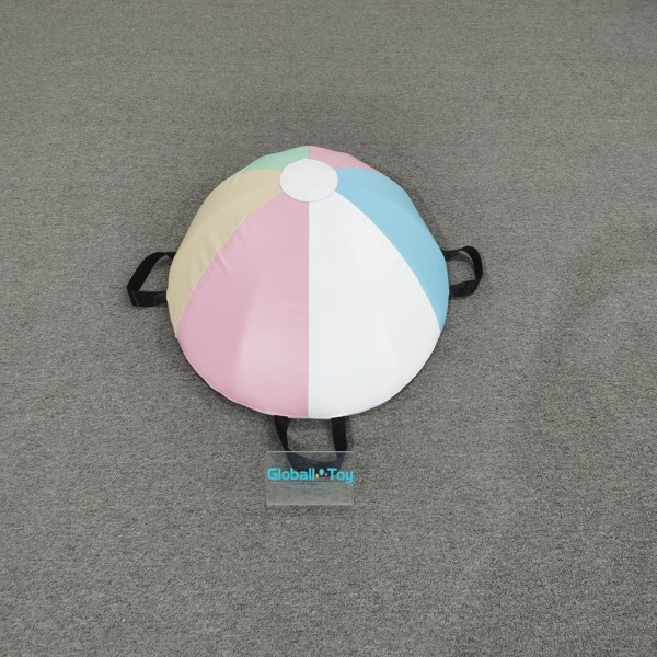soft-play-balance-dome-pastelkleur-motoriek-training-peuter-speelruimte