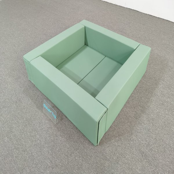 soft-play-ballenbad-groen-schuim-kids-binnenspeeltuin-commercieel