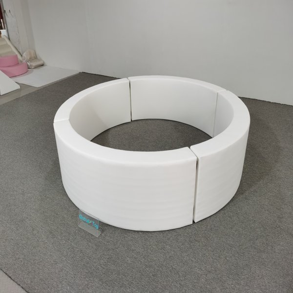 soft-play-ronde-barri&egrave;re-wit-schuim-ballenbak-kinderdagverblijf-speelmateriaal-fabrikant