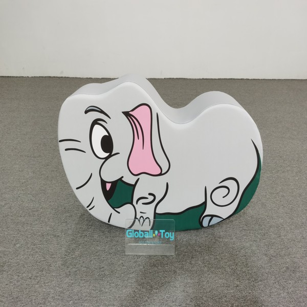 perlengkapan-area-bermain-balita-desain-kartun-kuning-kursi-jerapah-bermain-lembut-