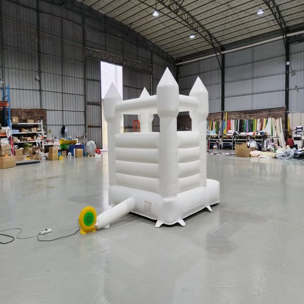 white-inflatable-bouncy-castle-soft-play-event-rental-indoor
